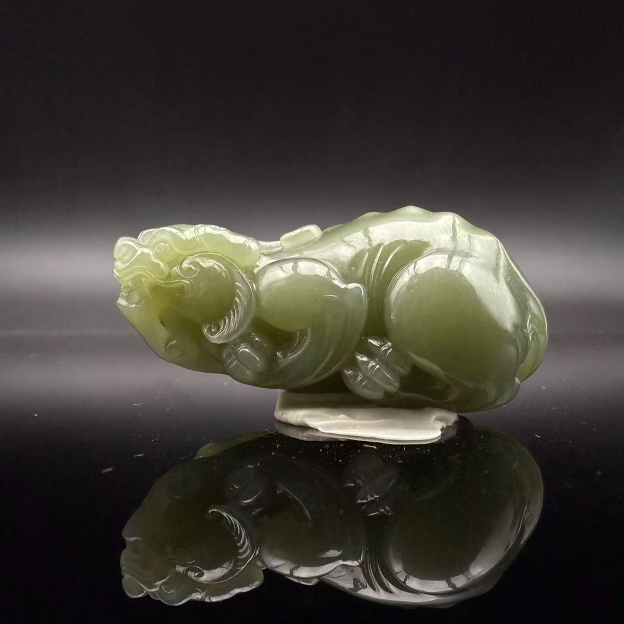 和田玉貔貅吊坠 0106