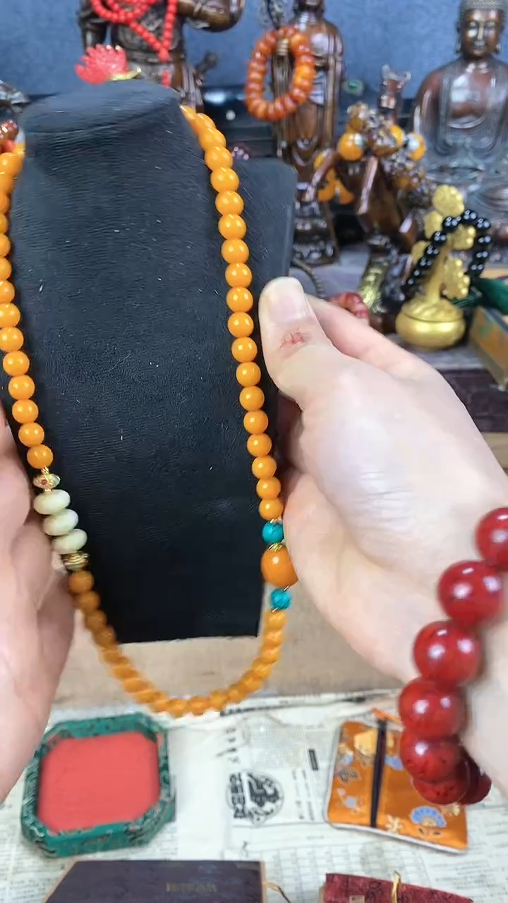 【闪购商品】蜜蜡颈饰未镶嵌猪妹精品专属链接
