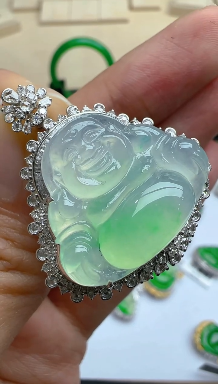 【闪购商品】翡翠吊坠(不含链)18K金镶嵌多样性团购发一件