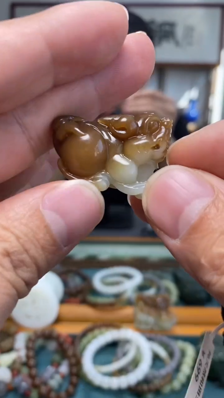 颈饰未镶嵌和田玉87