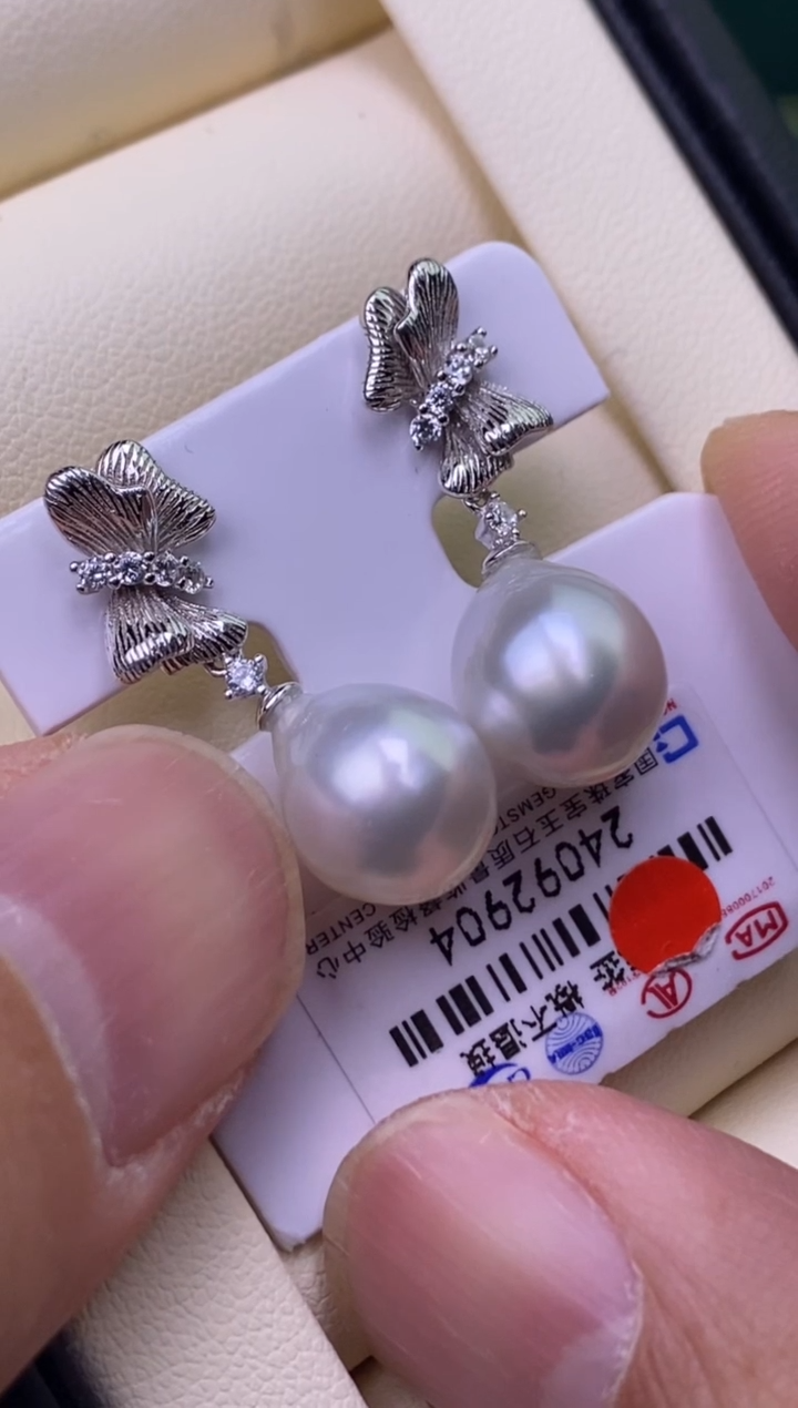 【闪购商品】海水珍珠耳饰银S925镶嵌1