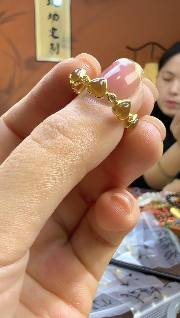 未镶嵌戒指和田玉沉**语111111111111111