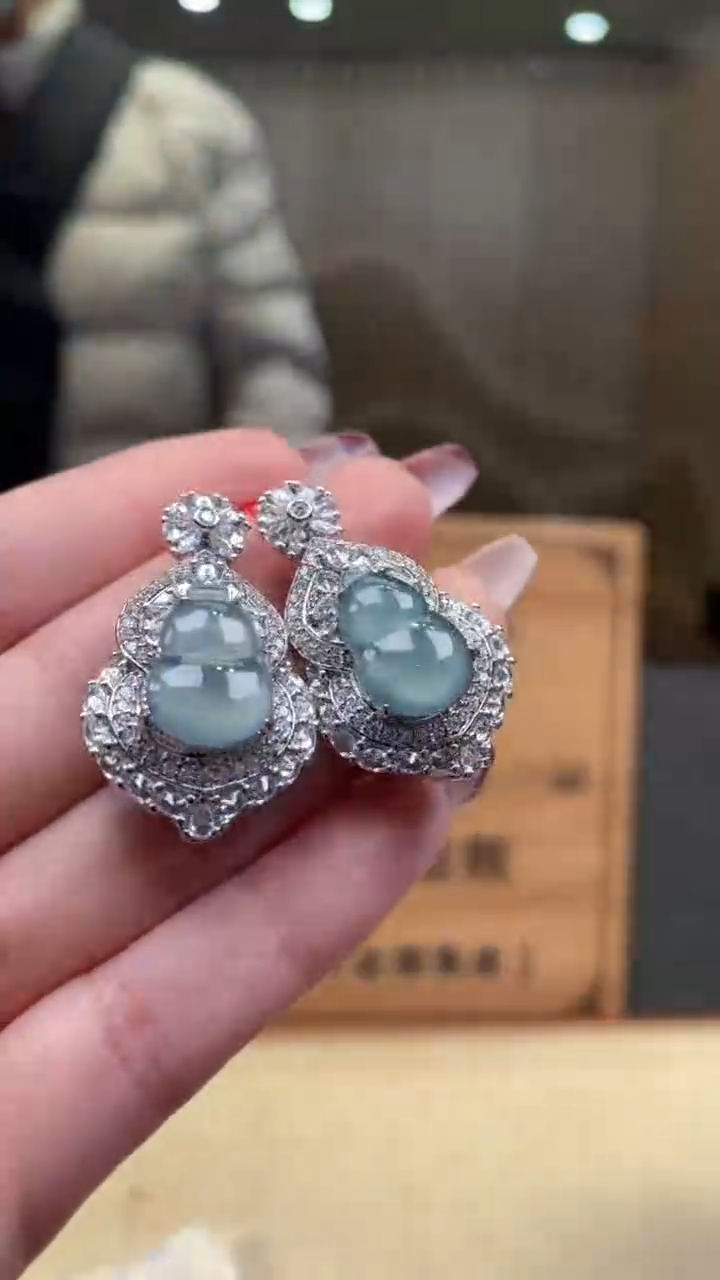 【闪购商品】翡翠颈饰未镶嵌多样性发货 (只发一件) *A27