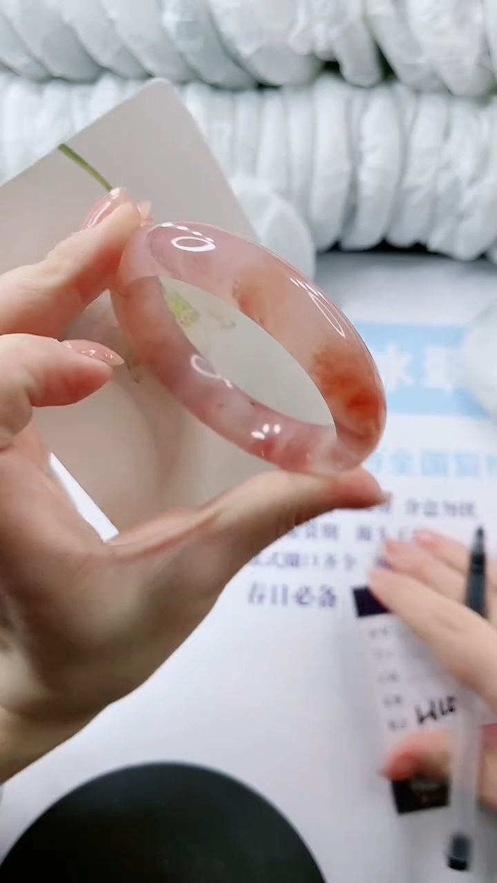 【闪购商品】石英质玉手镯未镶嵌多样性发货L115