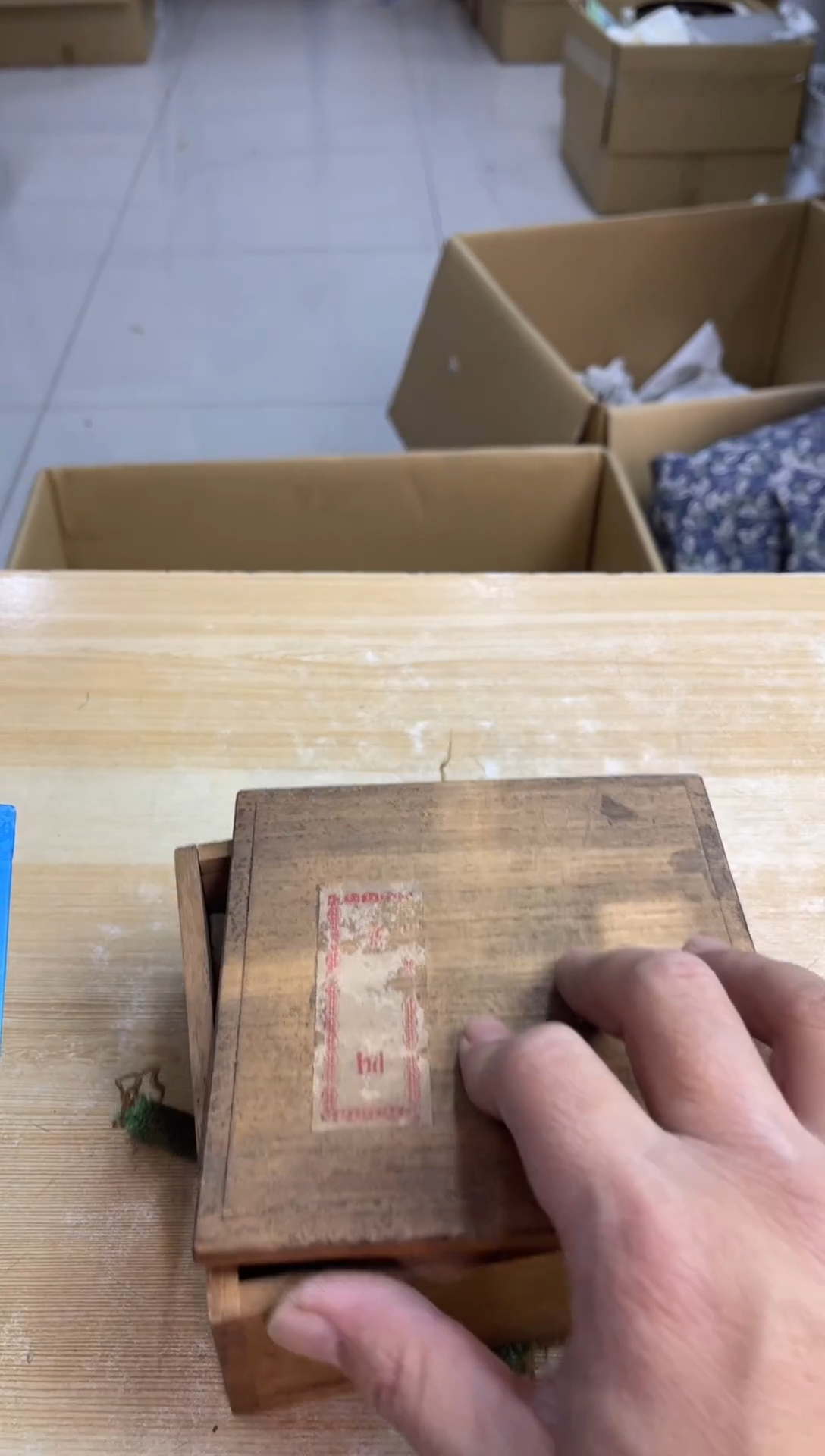 玻璃手柄款肥**美默认微瑕，no退no换，介意勿拍