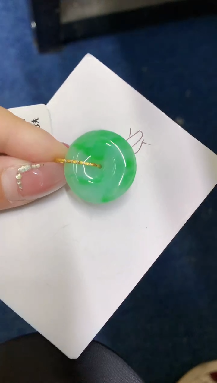 【闪购商品】翡翠颈饰18K金镶嵌000000000000