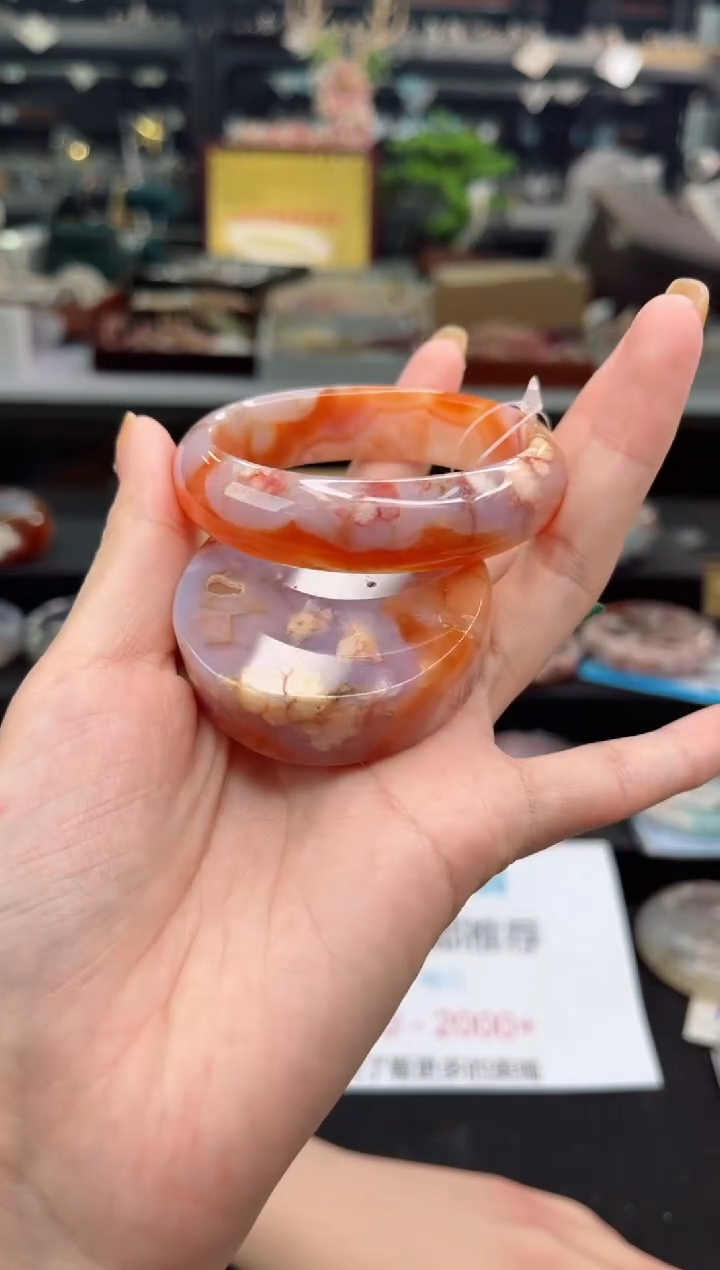 【闪购商品】石英质玉手镯未镶嵌53圈口（赠品镯心）s9421