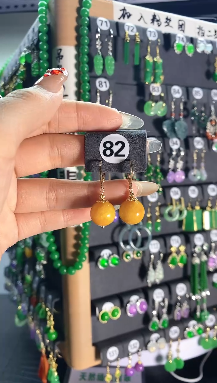 【闪购商品】翡翠耳饰银S925镶嵌82..