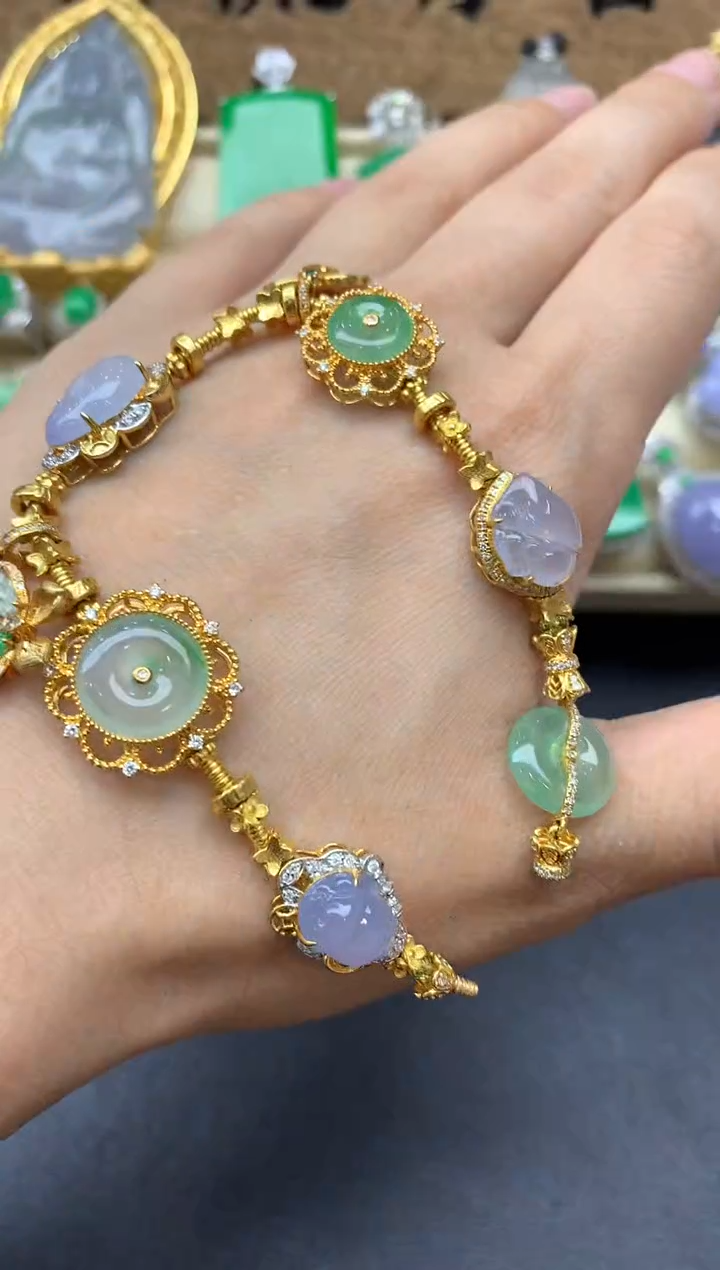 【闪购商品】翡翠手链未镶嵌702中国好珍宝