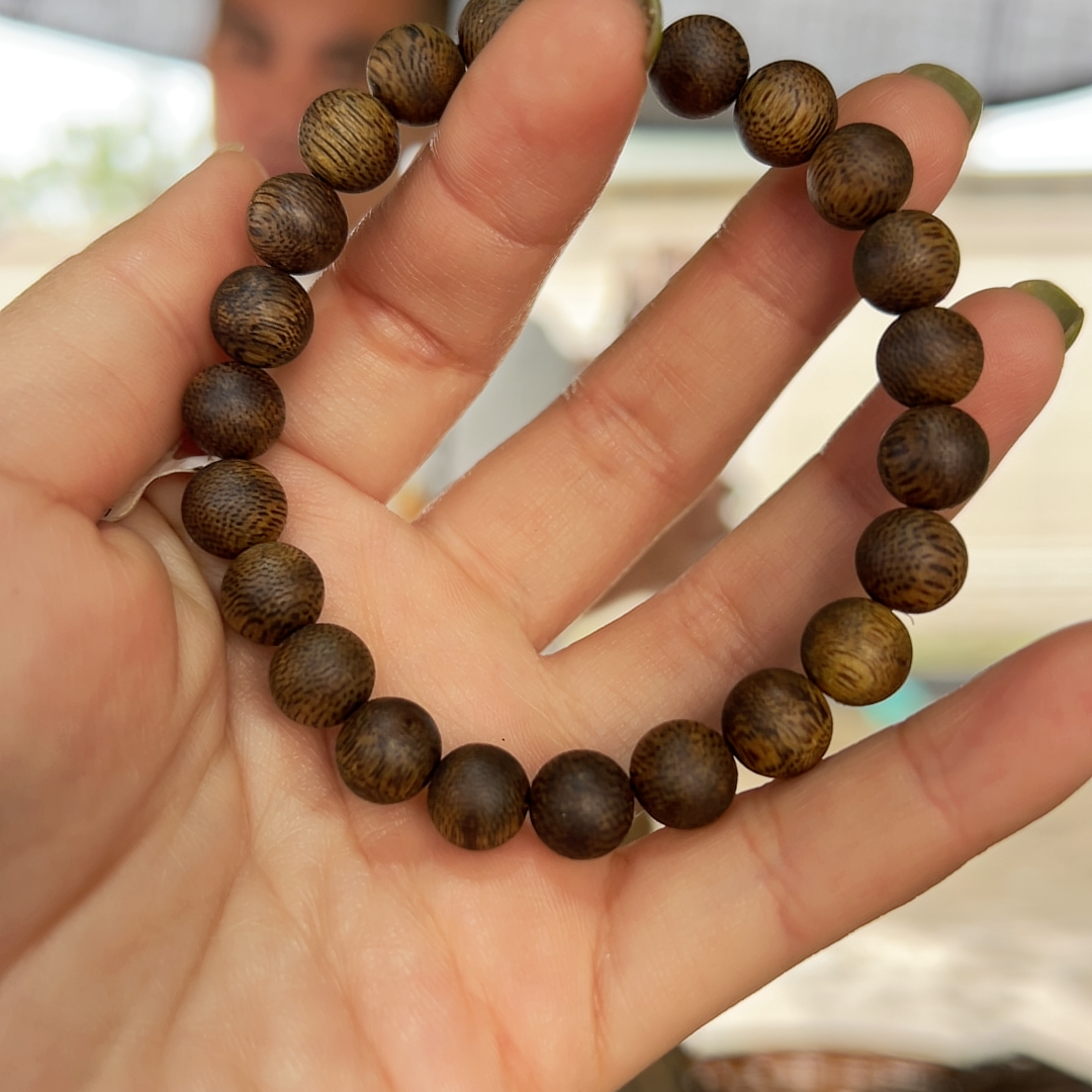 【沉香】卡0.8mm绿奇楠沉香高品质高结油高端多样性发一