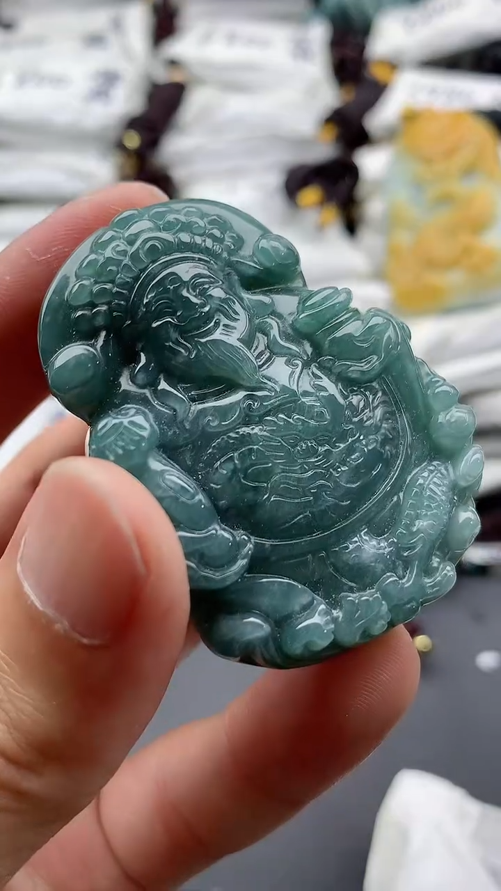 【闪购商品】翡翠颈饰未镶嵌66666666666666
