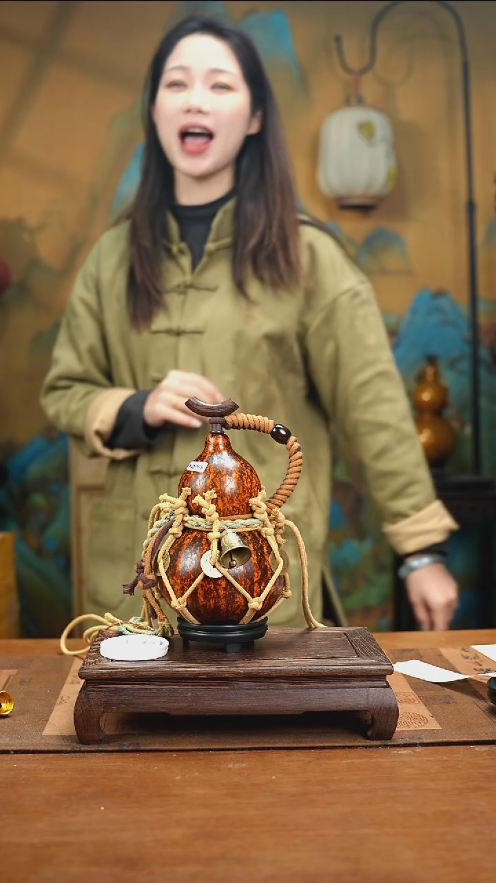 YQ065复古网兜款天然酒葫芦（一物一拍）