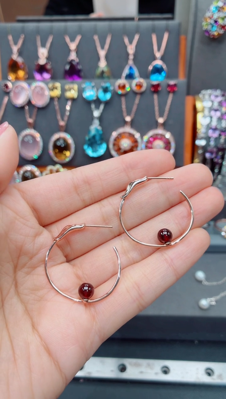 银S925镶嵌耳饰石榴石石榴石耳饰