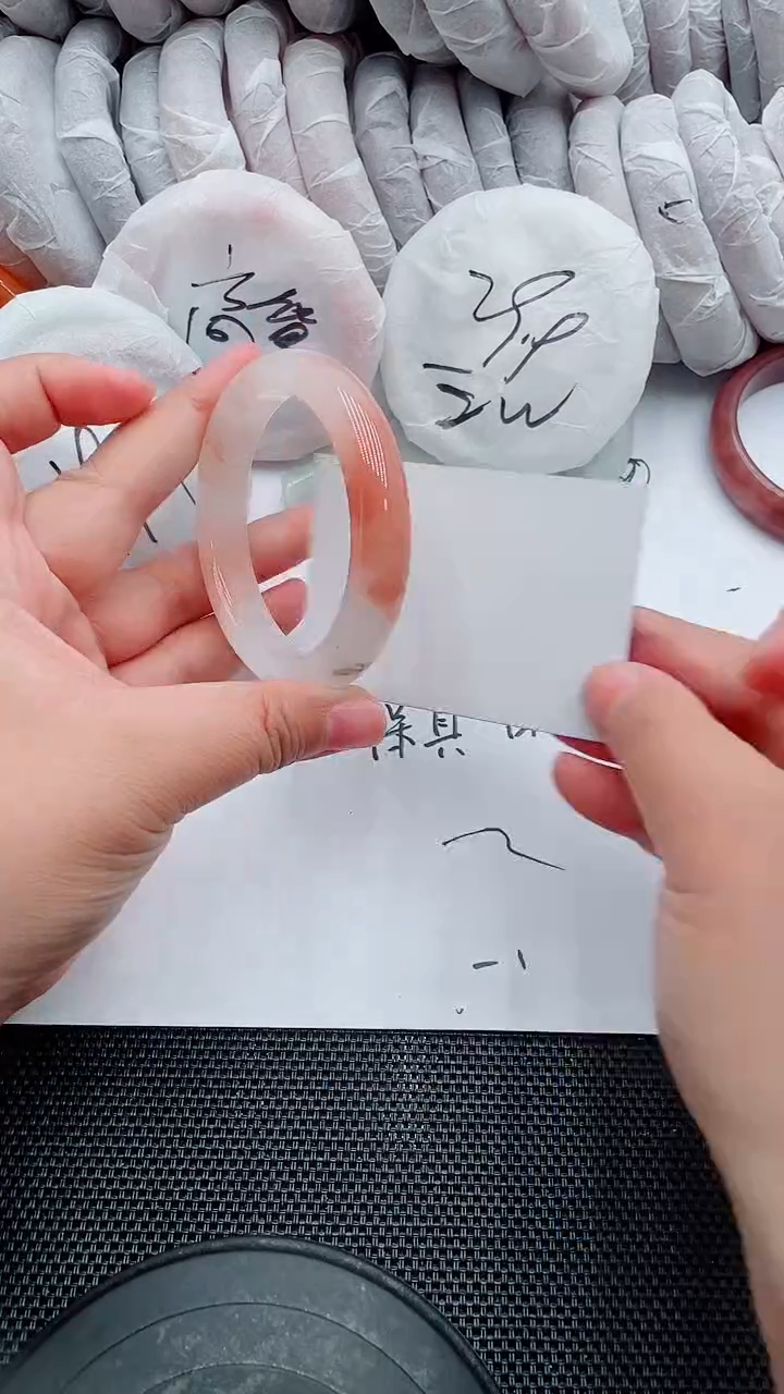 未镶嵌手镯石英质玉172-56-55