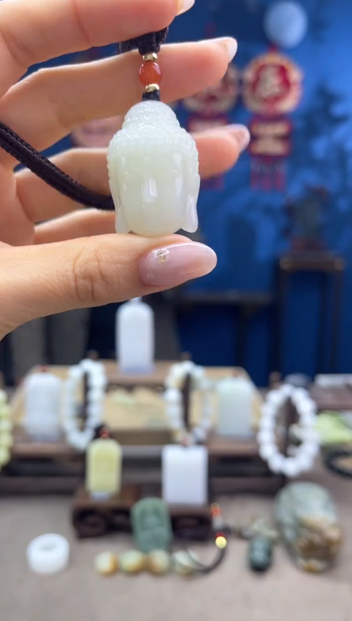 【闪购商品】和田玉颈饰未镶嵌1