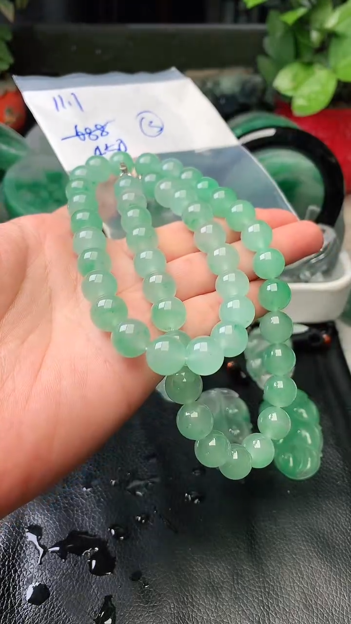 定制石英质玉（非洲翠）项链11.1mm