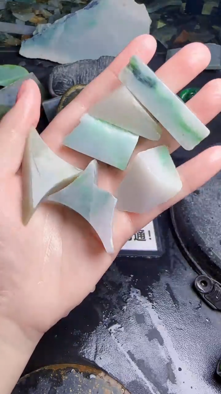 未镶嵌挂件翡翠天然翡翠039