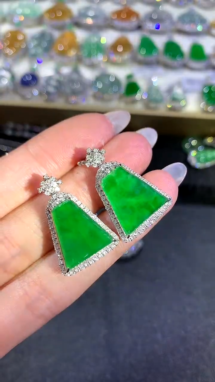 【闪购商品】翡翠吊坠(不含链)18K金镶嵌29-无事牌（多样性发货一件