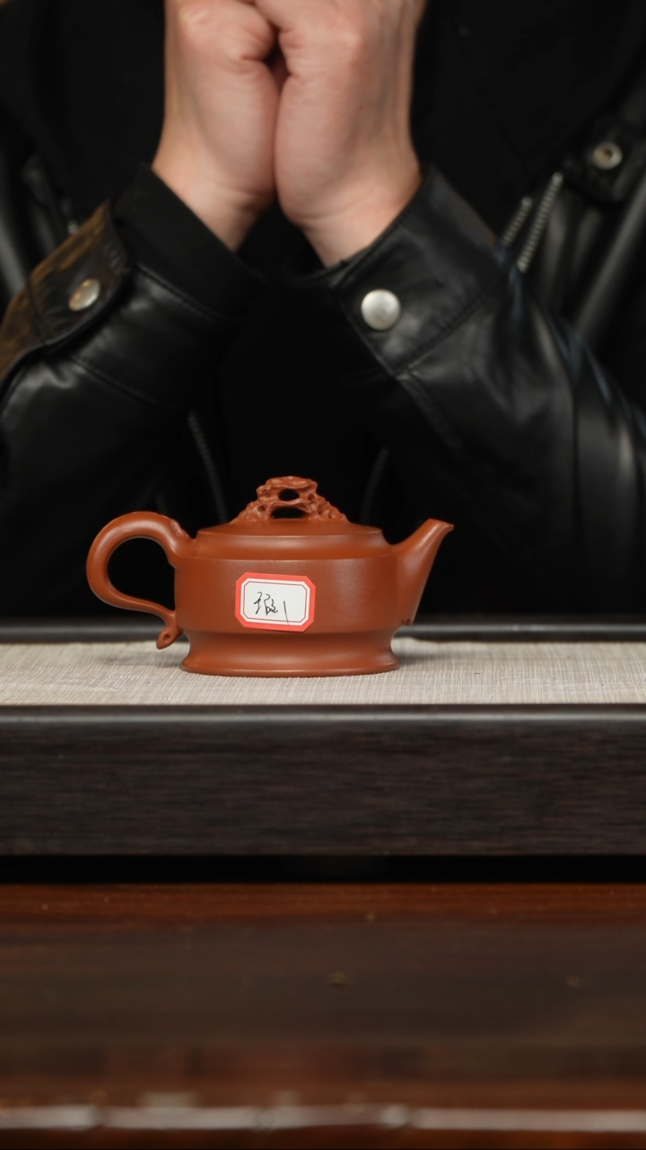 【闪购商品】紫砂茶壶瑕1朱泥磐石180CC