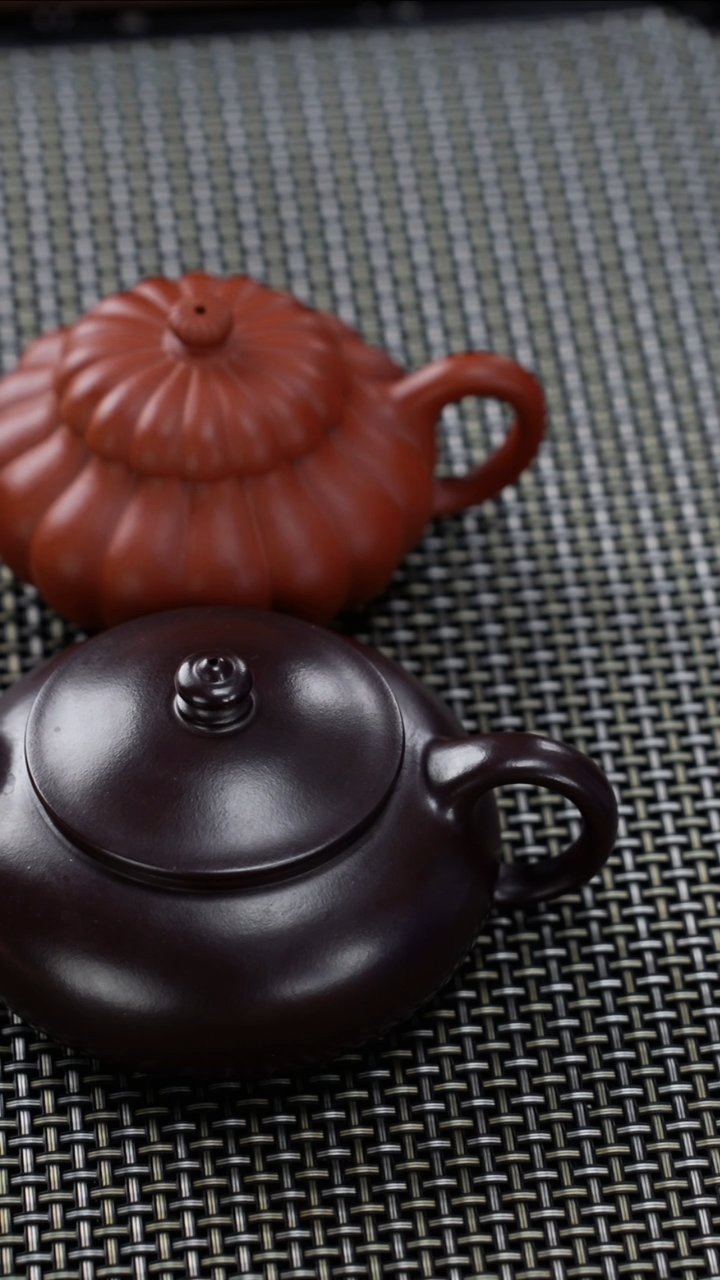 茶壶紫砂茄皮紫泥寒江+筋纹器