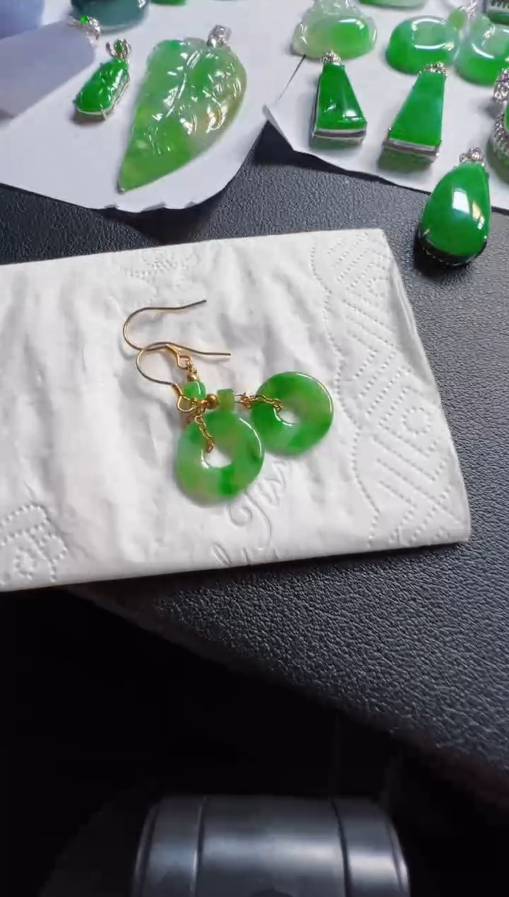 未镶嵌翡翠耳饰188