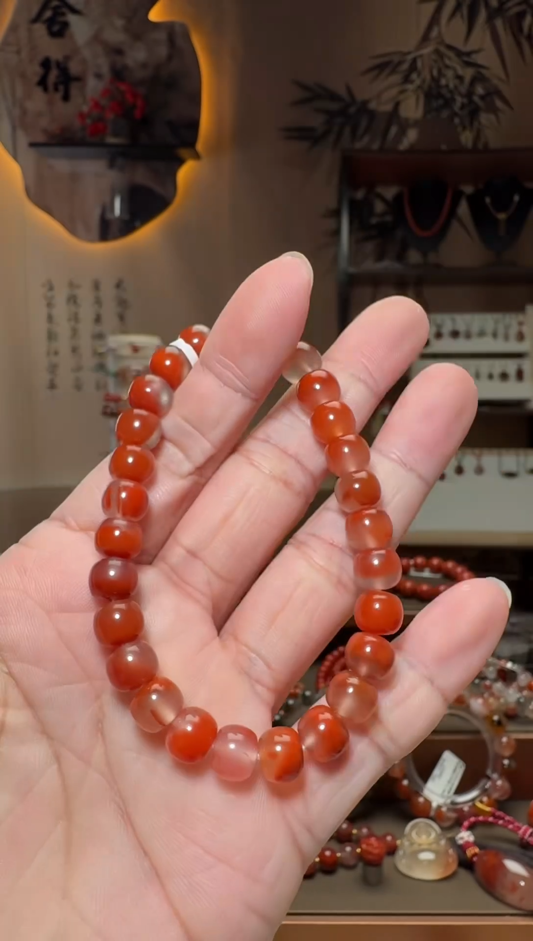 未镶嵌原矿无优化无注胶手串南红玛瑙一条约8mm 