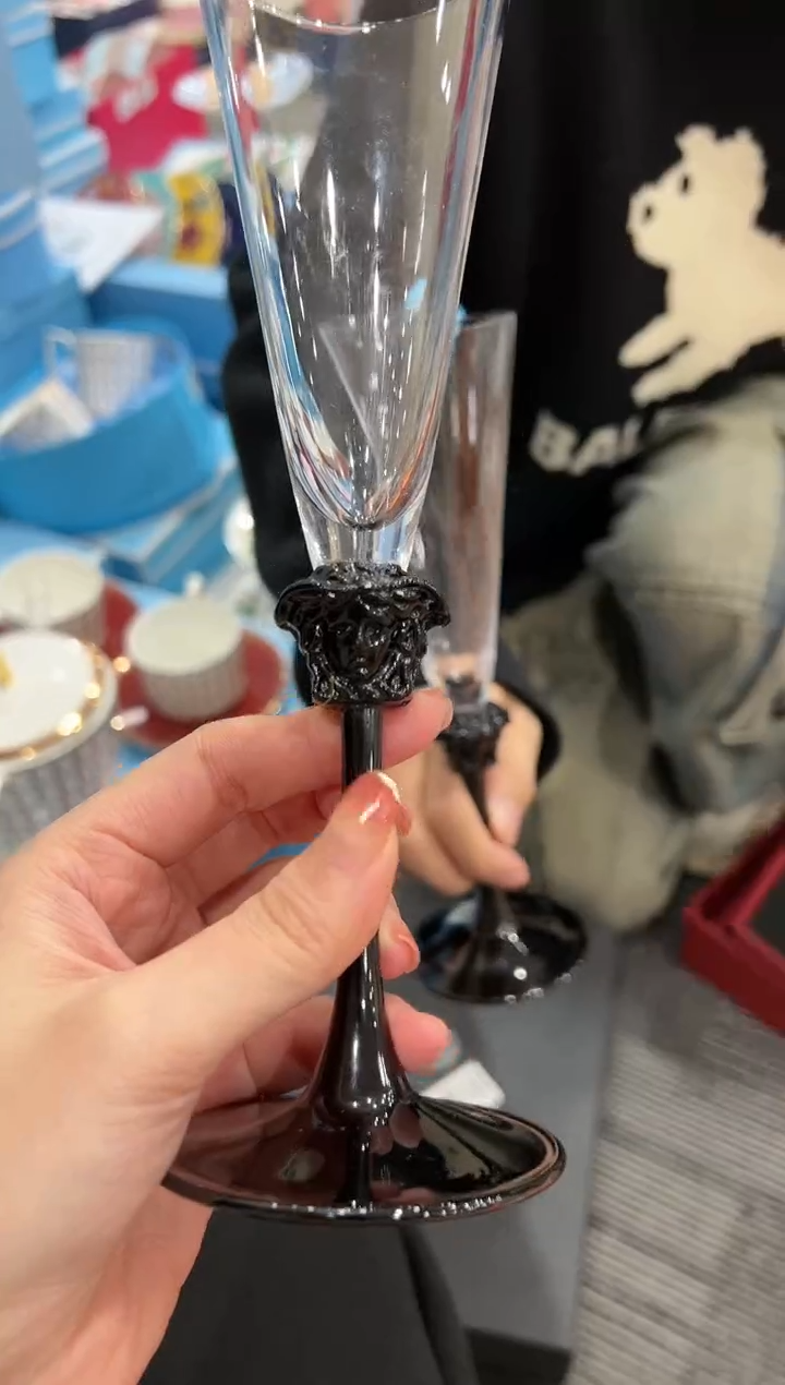 【闪购商品】杯H838--------------