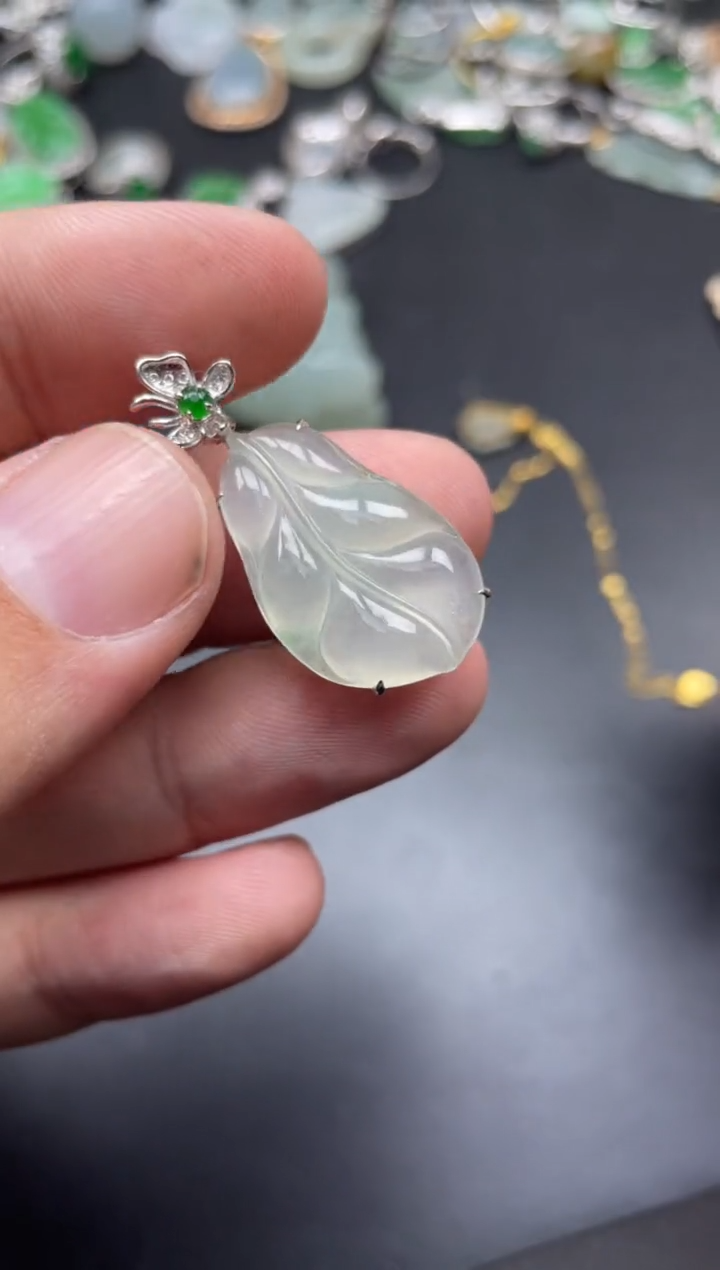 【闪购商品】翡翠颈饰18K金镶嵌金豆寄售商品不退不换