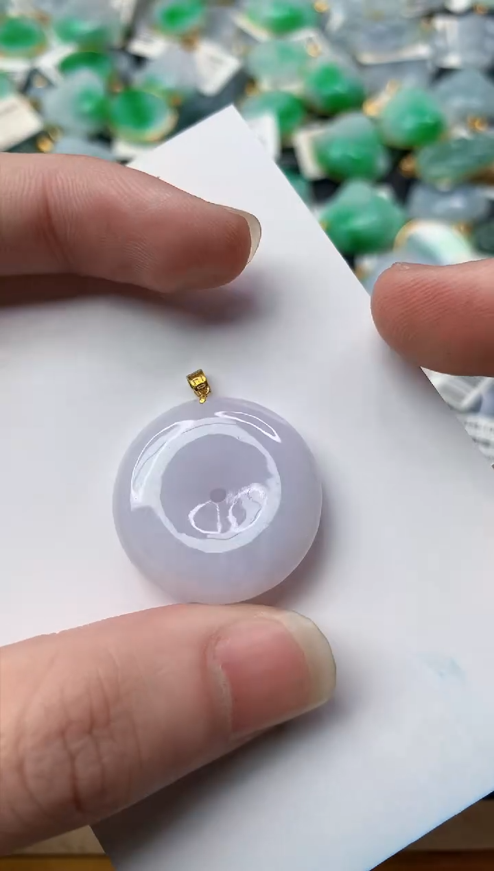 【闪购商品】翡翠颈饰18K金镶嵌29.........