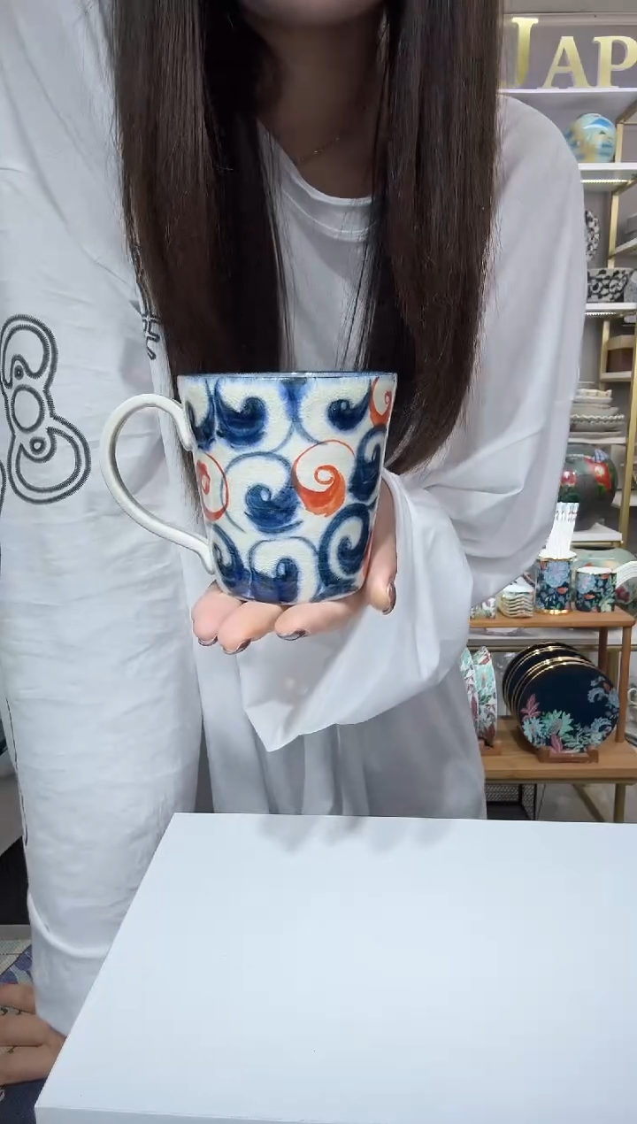 陶瓷宗山窑马克杯-赤绘旋涡一只