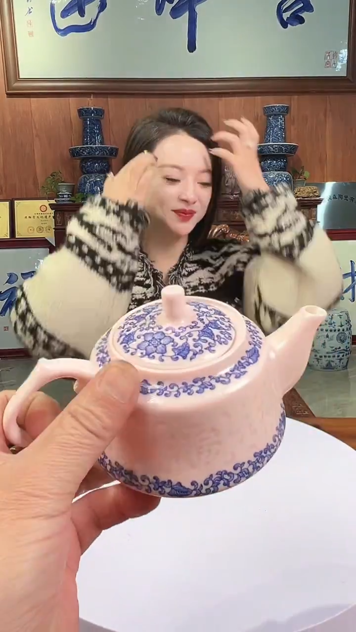 摆件陶景德镇精美陶瓷壶