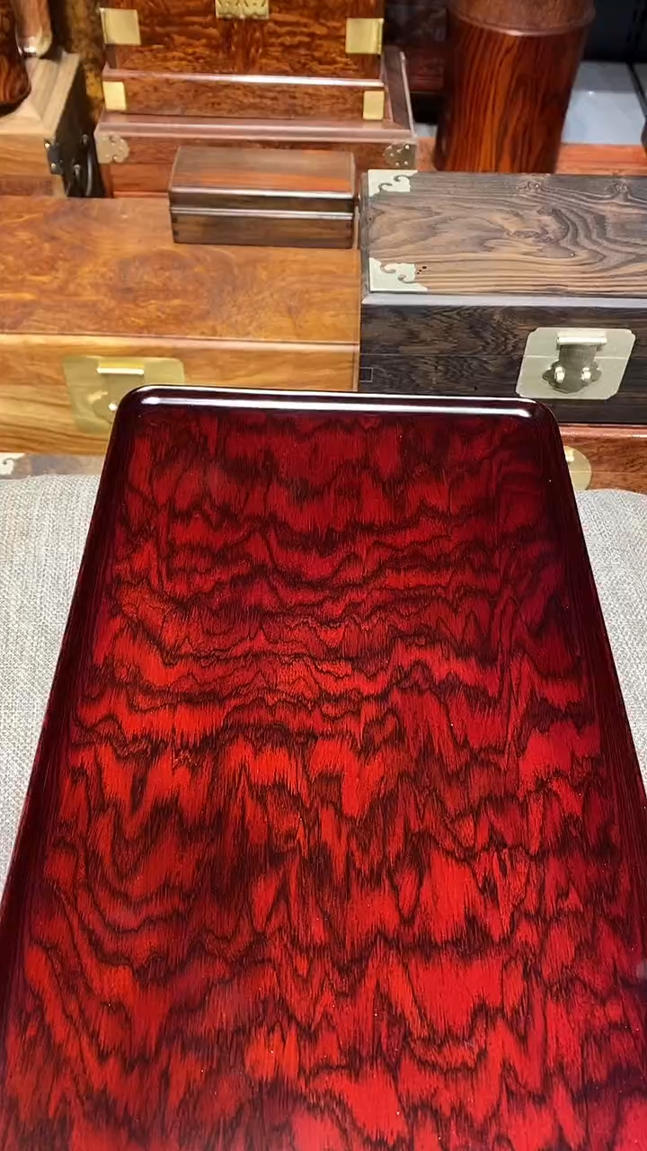 【闪购商品】红酸枝木类木艺茶盘一个