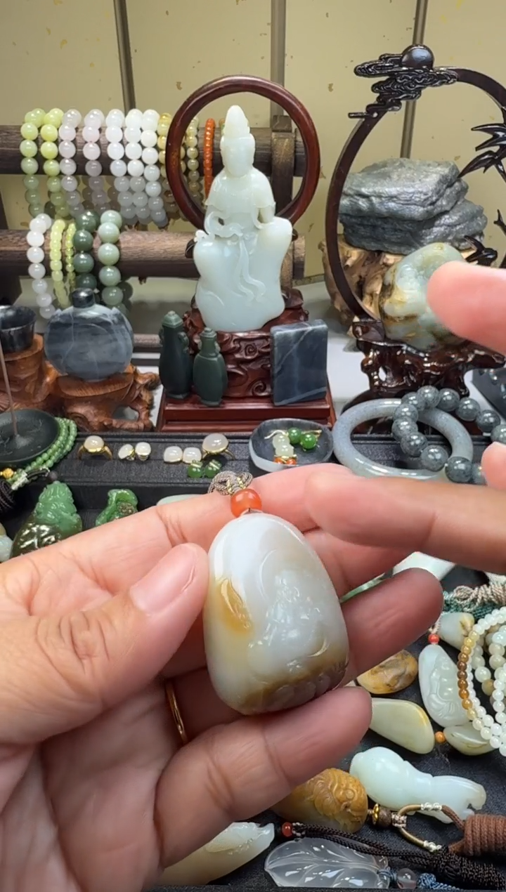 颈饰未镶嵌和田玉传****缘和田玉