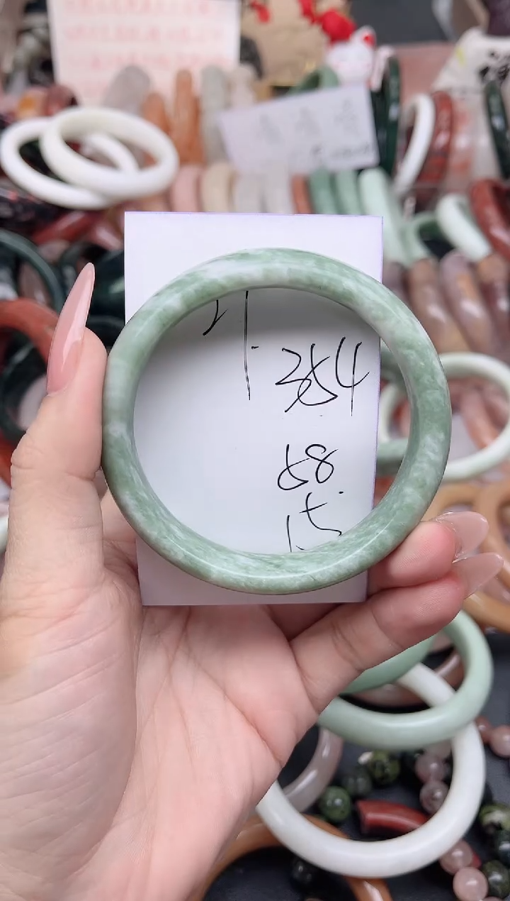 未镶嵌手镯石英质玉354