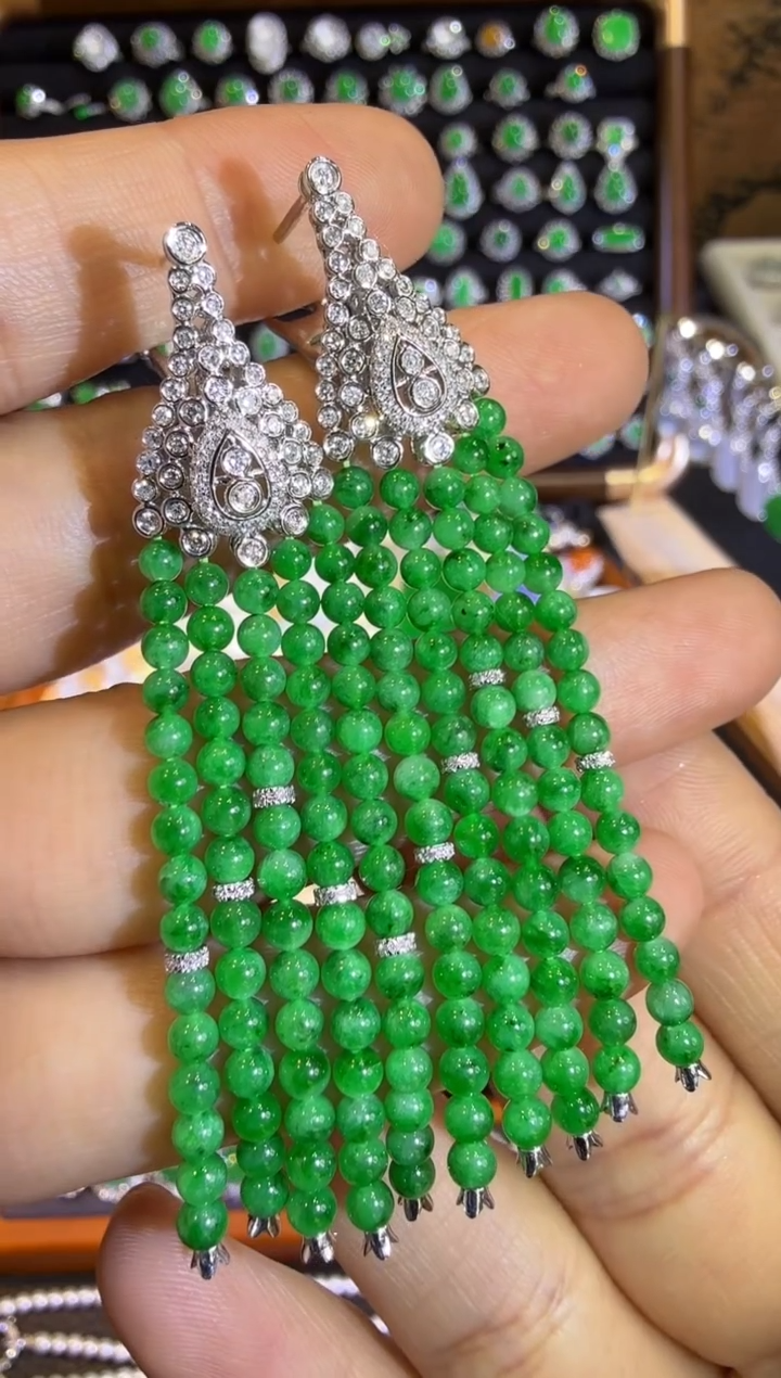 【闪购商品】翡翠耳饰18K金镶嵌满绿珠珠大耳坠（珠圆玉润 诸事顺利）