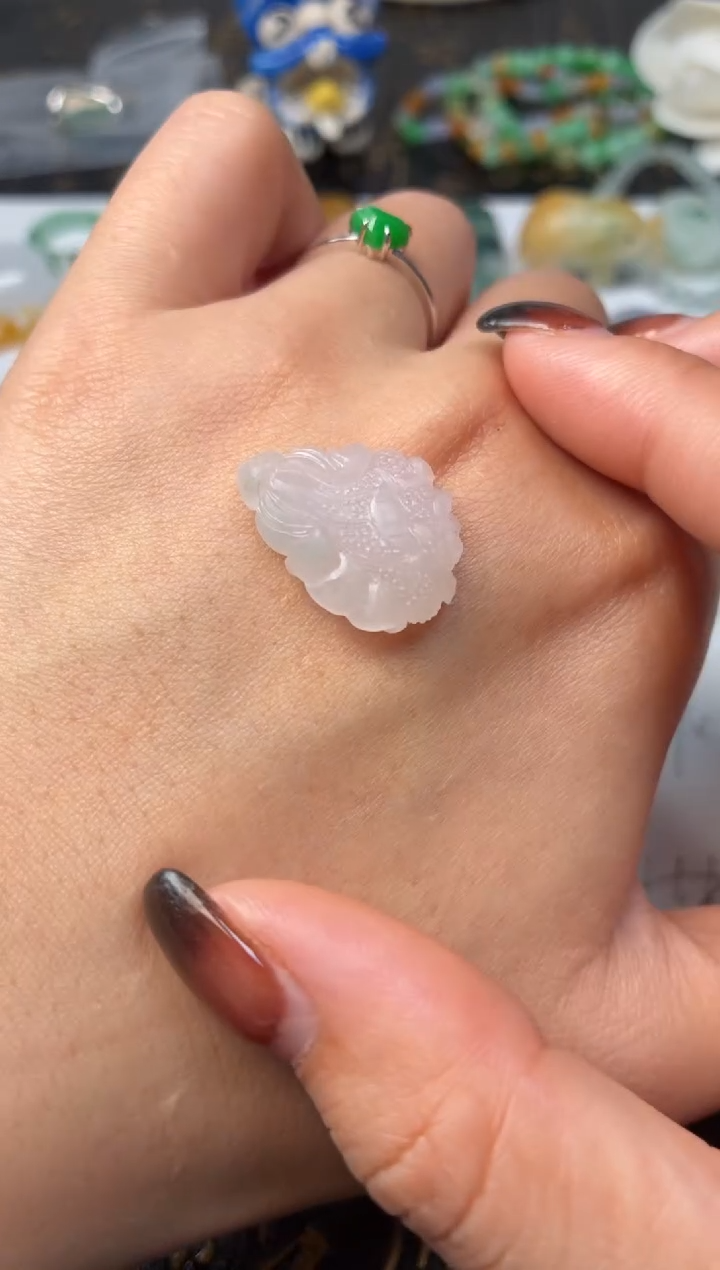 未镶嵌定制翡翠摸****挞白菜