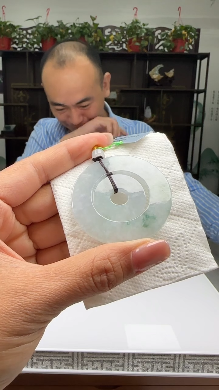 【闪购商品】翡翠颈饰未镶嵌天然翡翠A货吊坠