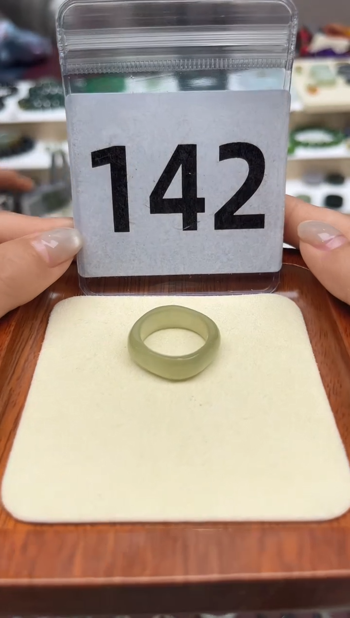 【闪购商品】和田玉戒指未镶嵌港码15号，内径17.3mm