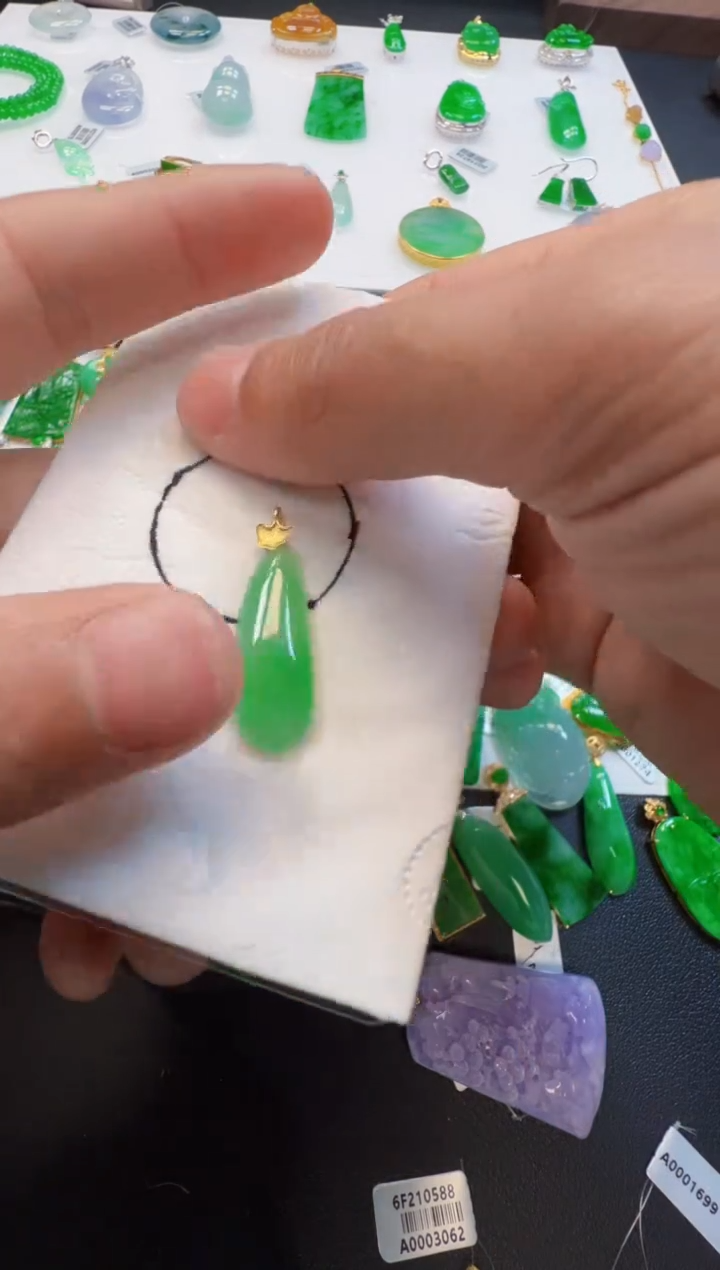 【闪购商品】定制翡翠18K金镶嵌650元