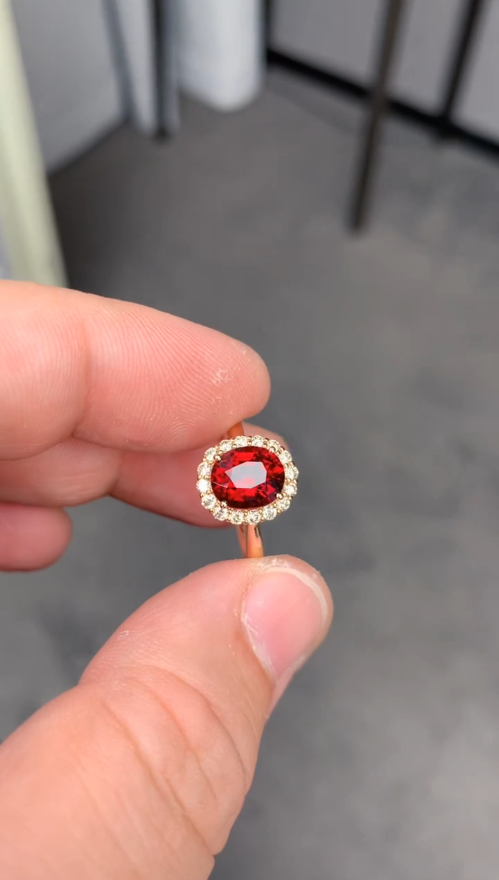 【闪购商品】碧玺戒指18K金镶嵌2ct卢比莱戒指