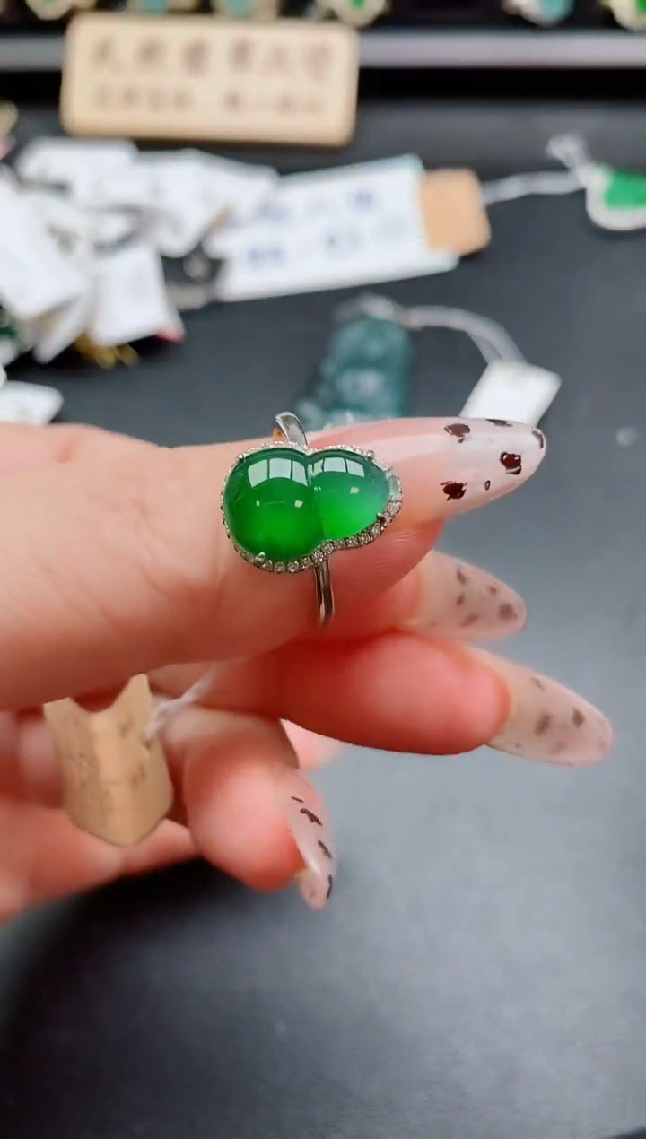 银S925镶嵌戒指翡翠1