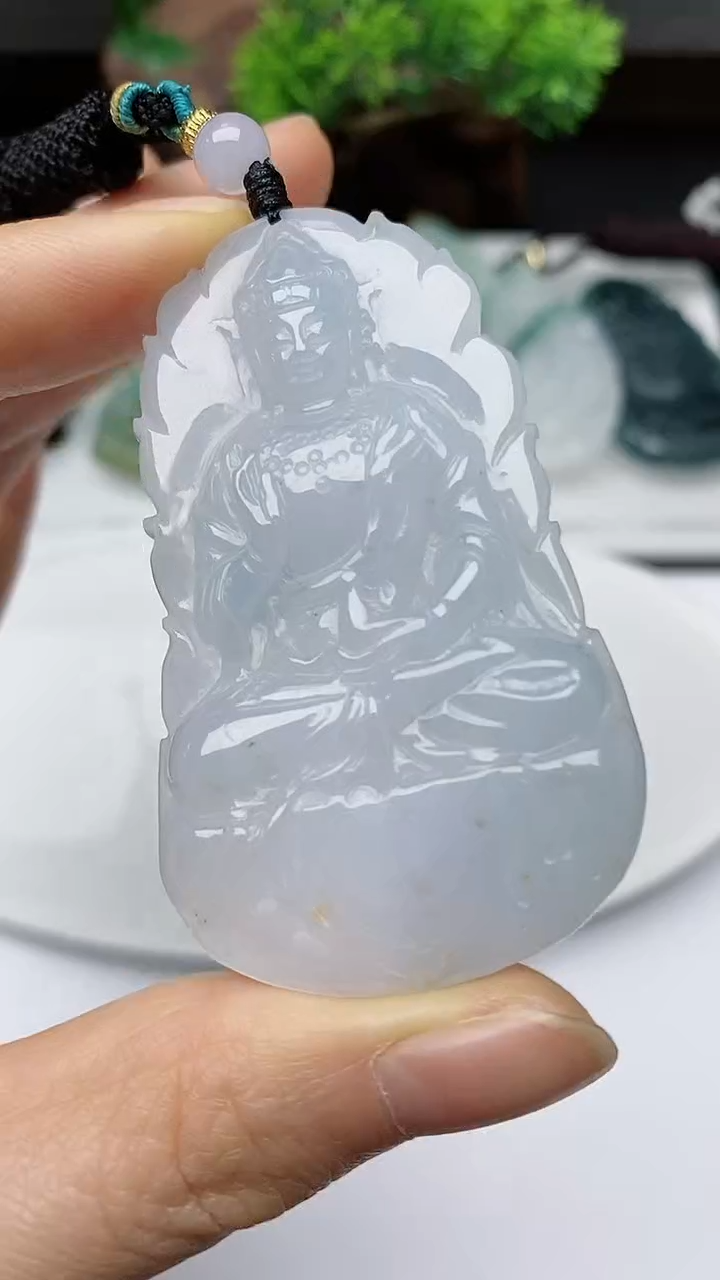 【闪购商品】翡翠颈饰未镶嵌