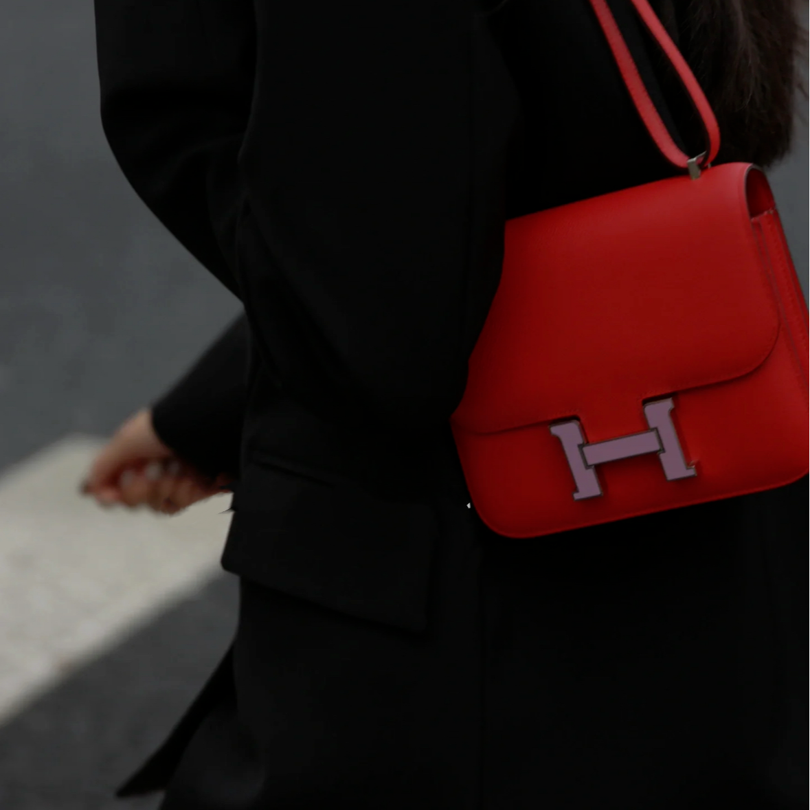 95新 Hermes/爱马仕 小花Jerry  康康 19 红色 珐琅扣 D刻 单肩包