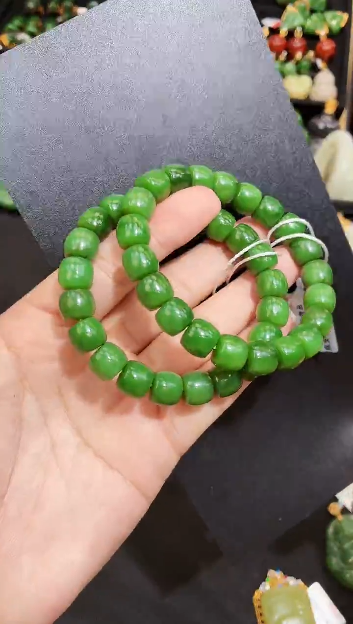 未镶嵌手串和田玉10MM 多样性发一