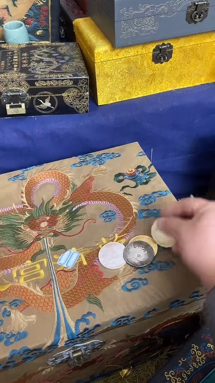 家居饰品————摆件