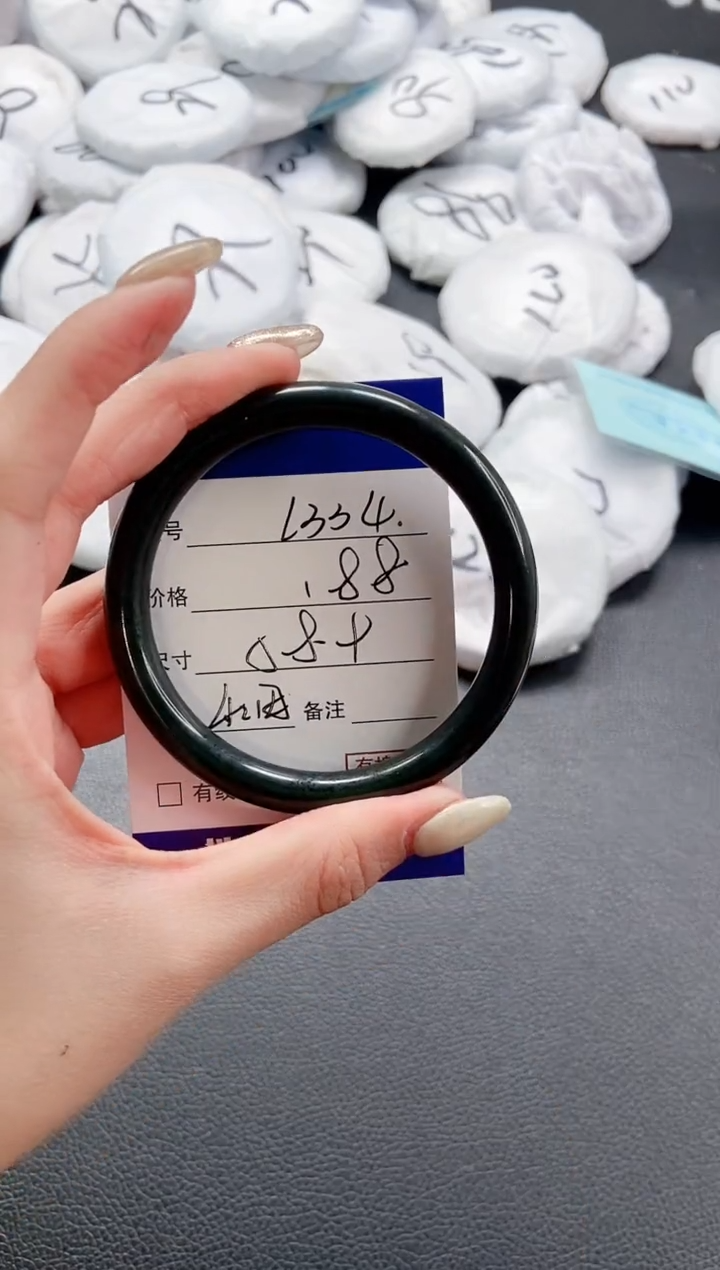 【闪购商品】和田玉手镯未镶嵌 5L334-59