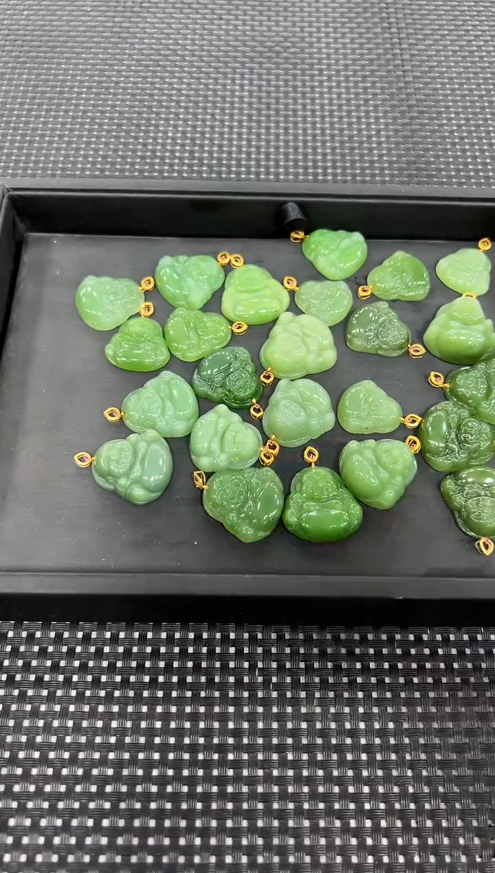 颈饰18K金镶嵌和田玉（多样性发一件）972