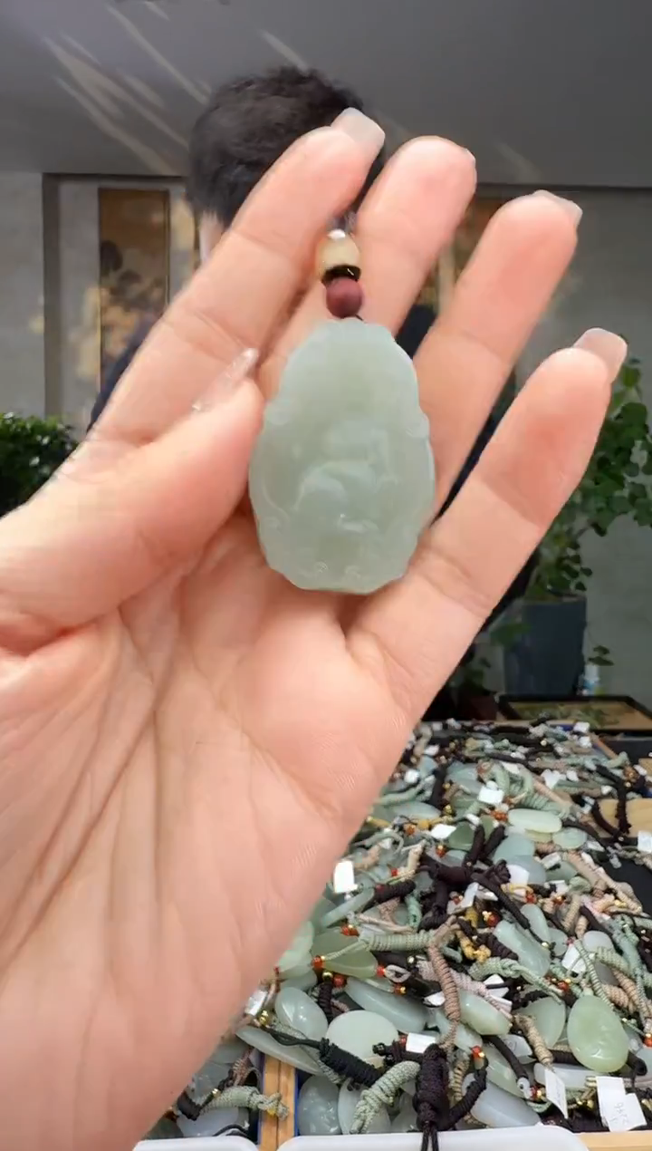 未镶嵌和田玉挂件拍一发一
