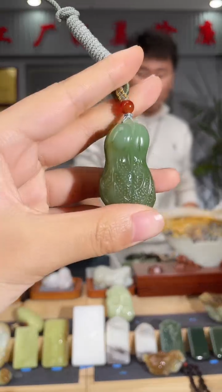 【闪购商品】和田玉颈饰未镶嵌拍一发一 多样性发货