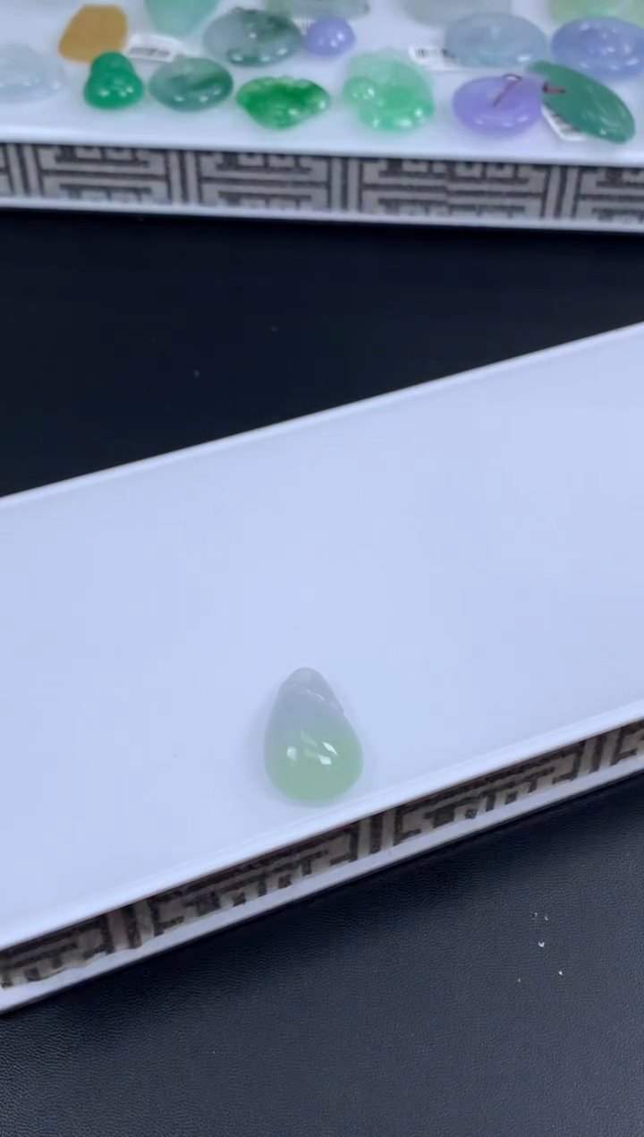 【闪购商品】定制翡翠未镶嵌翡翠